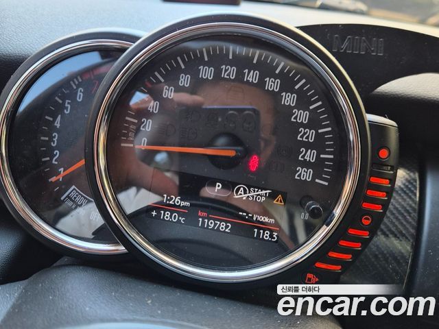Mini Cooper 2015 — photo 11