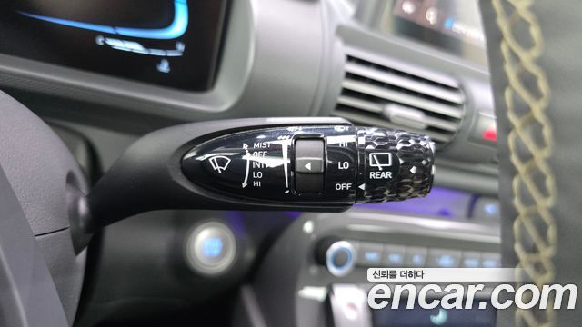 Hyundai Casper 2022 — photo 28