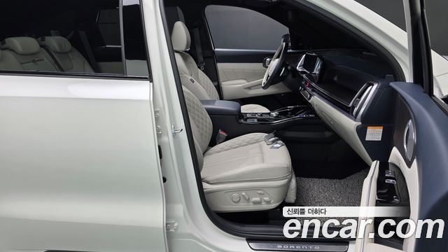 Kia Sorento 2024 — photo 16