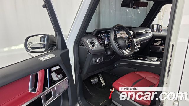 Mercedes-Benz G-Class 2026 — photo 13