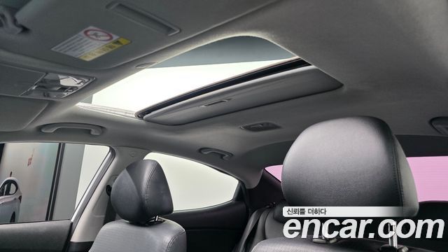 Hyundai AVANTE 2014 — photo 29
