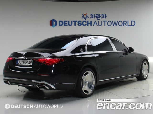 Mercedes-Benz S-Class 2023 — photo 2