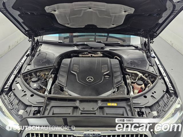 Mercedes-Benz S-Class 2023 — photo 18