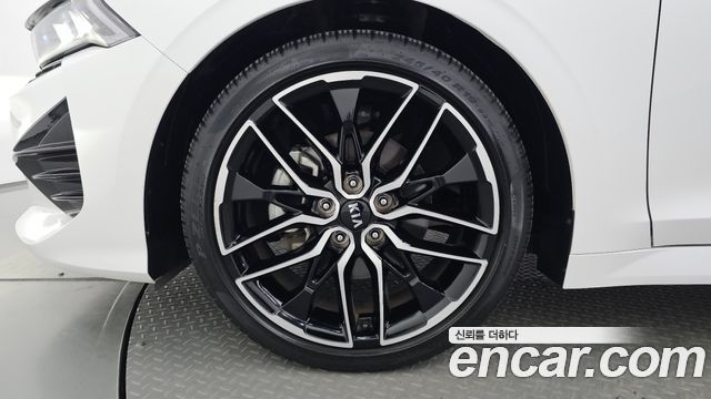 Kia K5 2021 — photo 5