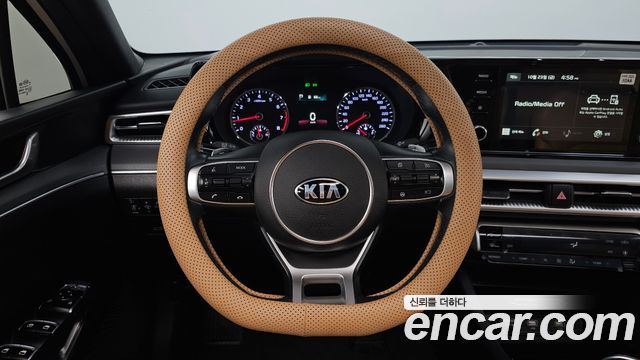 Kia K5 2021 — photo 19