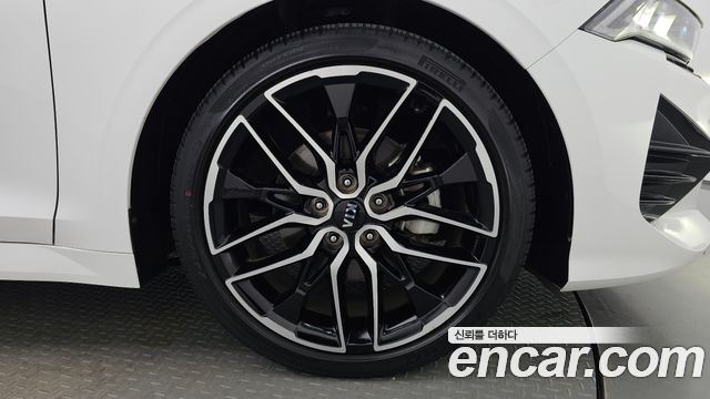 Kia K5 2021 — photo 7