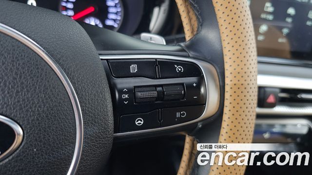 Kia K5 2021 — photo 28