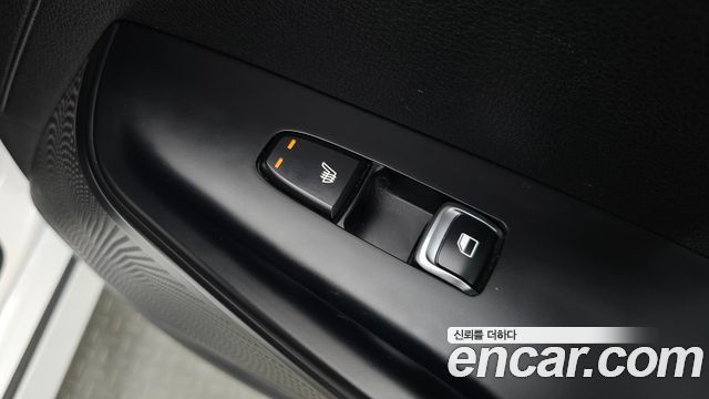 Kia K5 2021 — photo 30