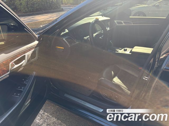 Hyundai Genesis 2016 — photo 14
