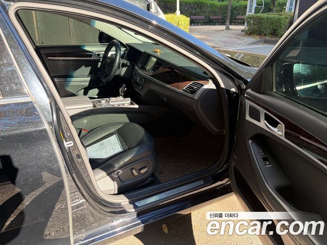 Hyundai Genesis 2016 — photo 16