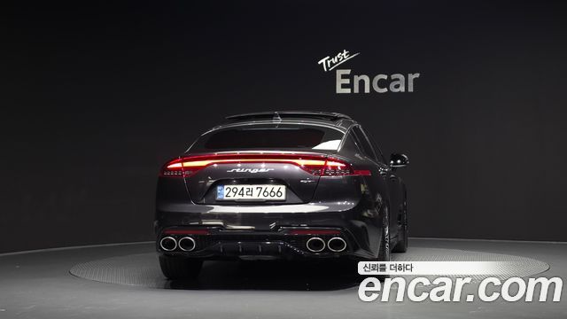 Kia Stinger 2022 — photo 4