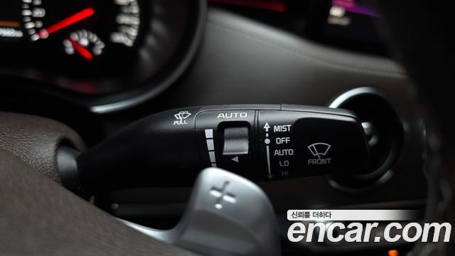 Kia Stinger 2022 — photo 27