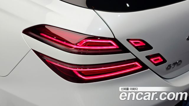 Genesis G70 2023 — photo 9