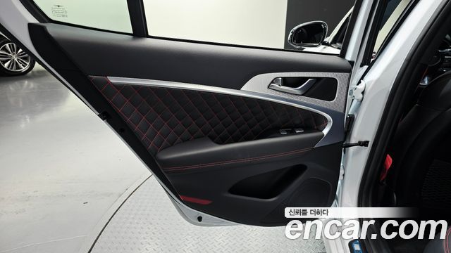 Genesis G70 2023 — photo 15