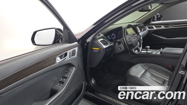 Genesis G80 2019 — photo 10