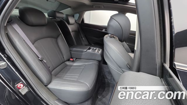 Genesis G80 2019 — photo 19
