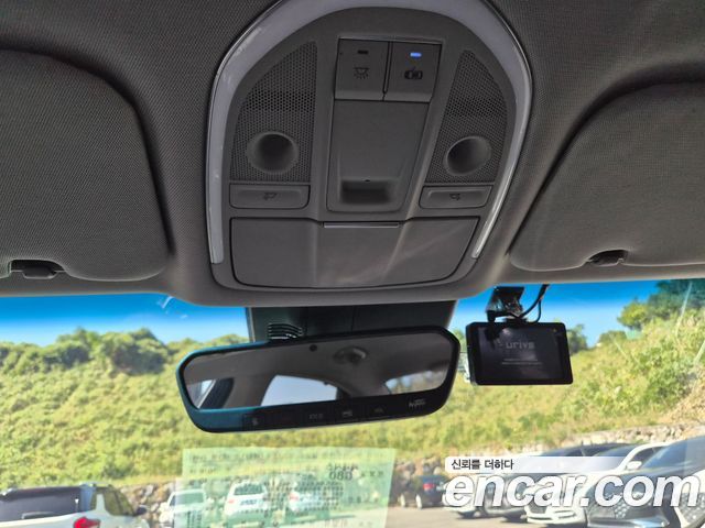 Genesis G80 2017 — photo 15