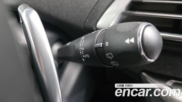 Peugeot 3008 2018 — photo 18