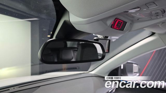 Peugeot 3008 2018 — photo 19