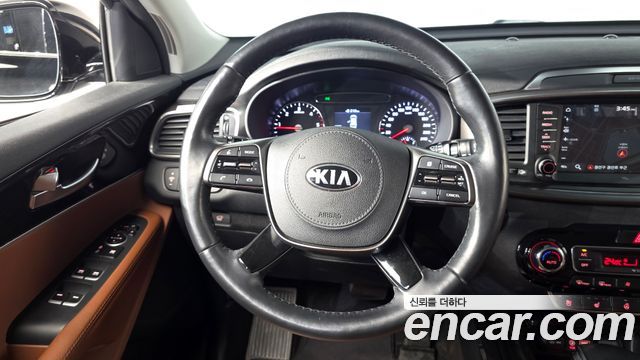 Kia Sorento 2018 — photo 14