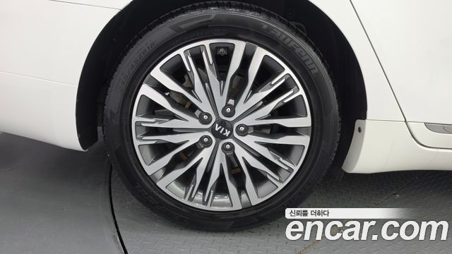 Kia K7 2020 — photo 5