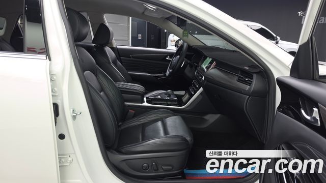 Kia K7 2020 — photo 17