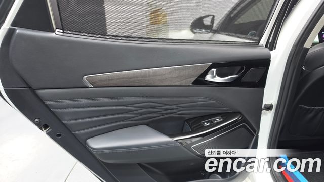 Kia K7 2020 — photo 15