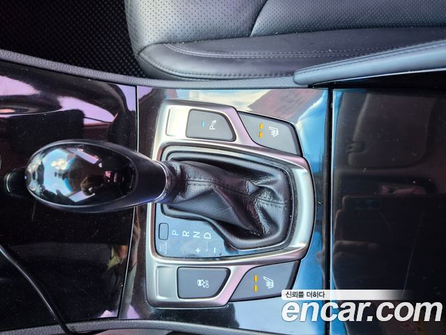 Hyundai Grandeur 2012 — photo 11