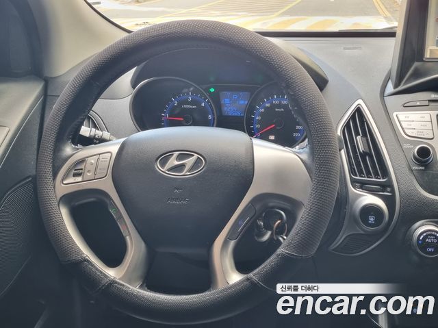 Hyundai Tucson 2010 — photo 7