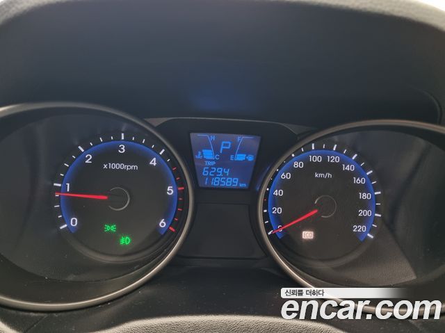 Hyundai Tucson 2010 — photo 8
