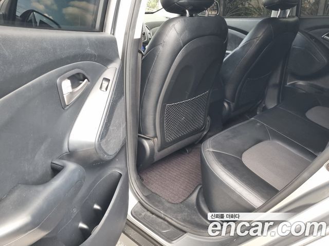 Hyundai Tucson 2010 — photo 12