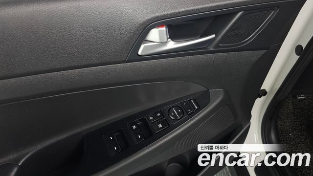 Hyundai Tucson 2018 — photo 28