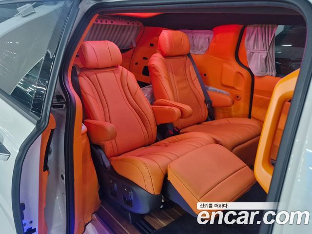 Kia Canival 2022 — photo 3