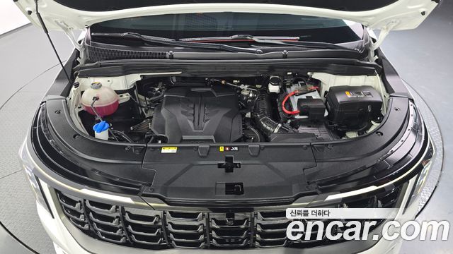 Kia Canival 2022 — photo 6