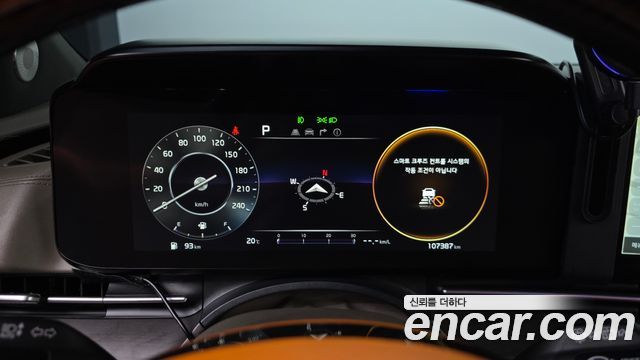 Kia Canival 2022 — photo 8