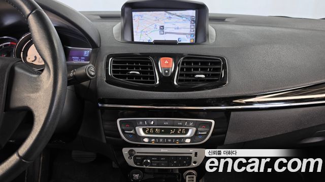 Renault Korea SM3 2016 — photo 14
