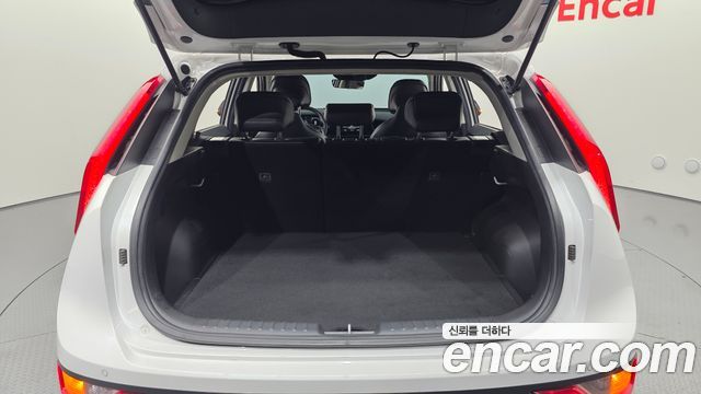 Kia Niro 2023 — photo 22