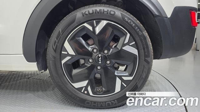 Kia Niro 2023 — photo 7