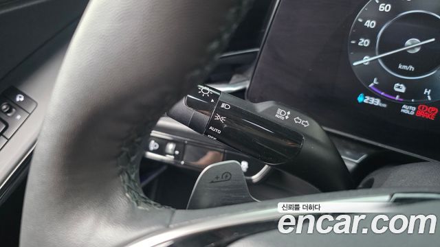 Kia Niro 2023 — photo 28