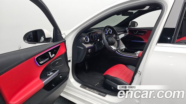 Mercedes-Benz C-Class 2023 — photo 13