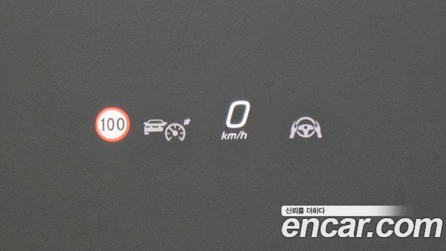 Mercedes-Benz C-Class 2023 — photo 22