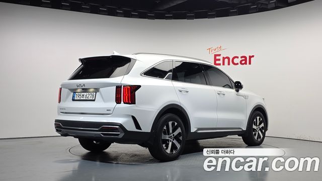 Kia Sorento 2023 — photo 2