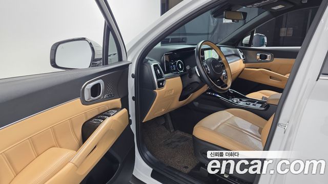 Kia Sorento 2023 — photo 13