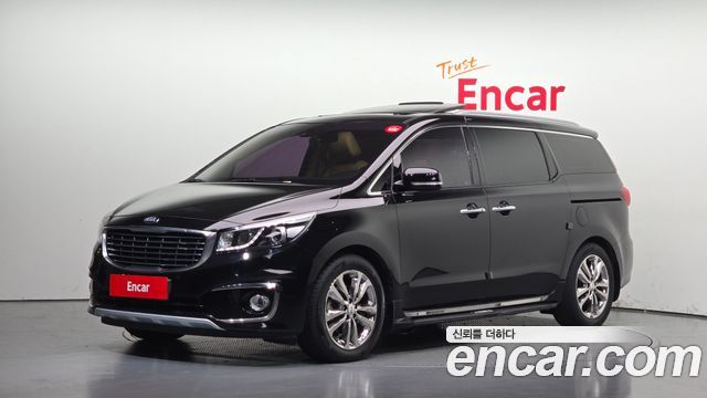 Kia Canival 2016 — photo 1