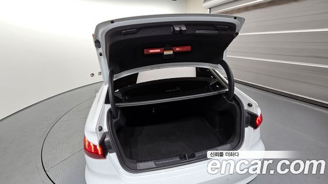 Audi A3 2023 — photo 26