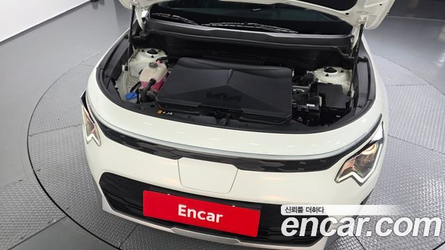 Kia Niro 2023 — photo 6