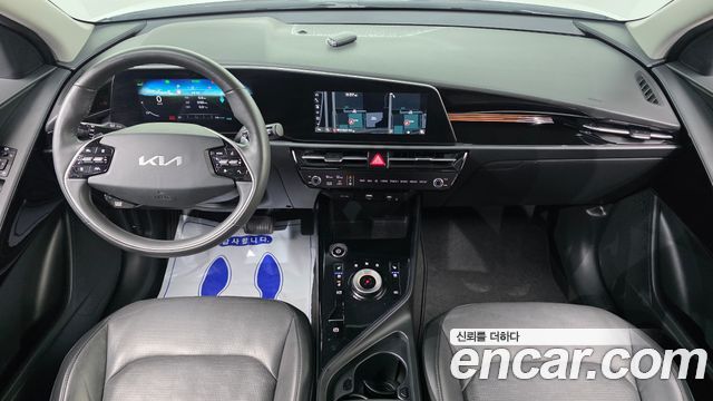 Kia Niro 2023 — photo 10