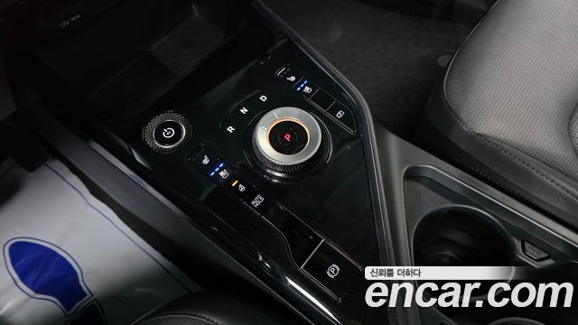 Kia Niro 2023 — photo 12