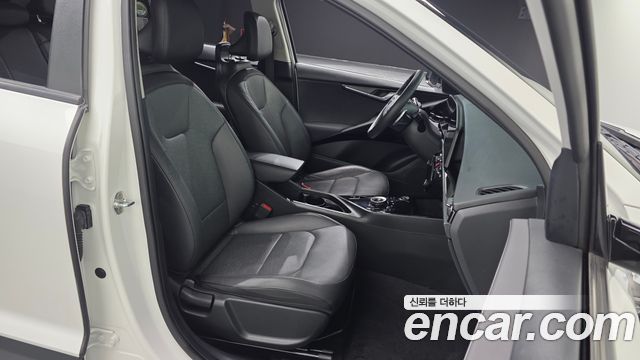 Kia Niro 2023 — photo 17
