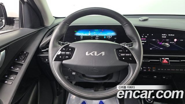 Kia Niro 2023 — photo 19